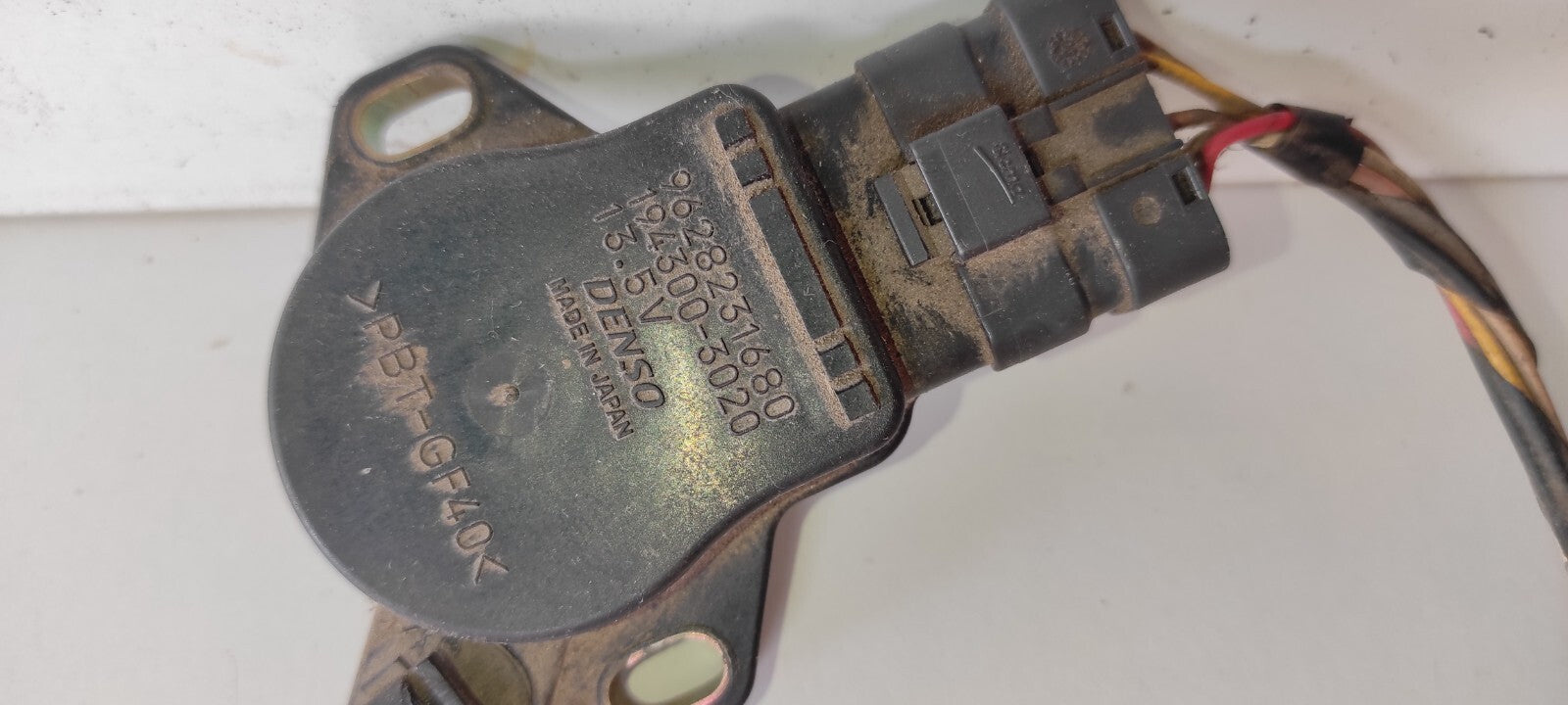 Peugeot 607 3.0i V6 2001 Front Shock Absorber Sensor 9628231680 1943003020