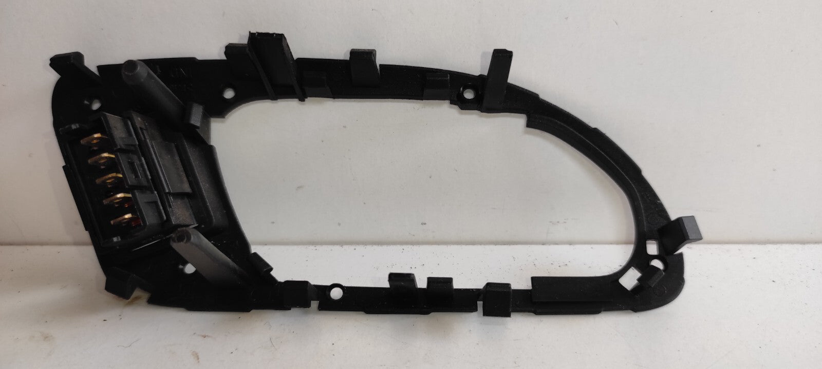 Peugeot 607 3.0i V6 2001 LHD Rear Left Electric Window Switch 9635733680