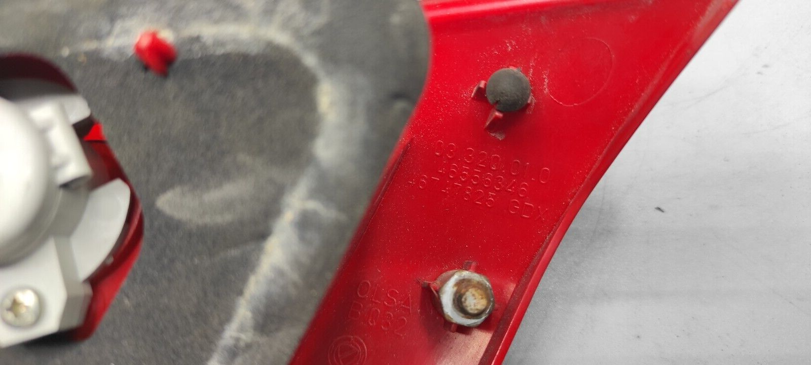 Alfa Romeo 147 1.9JTD 110kW 2003 LHD Rear Left Taillight Lamp 46747825 46556346