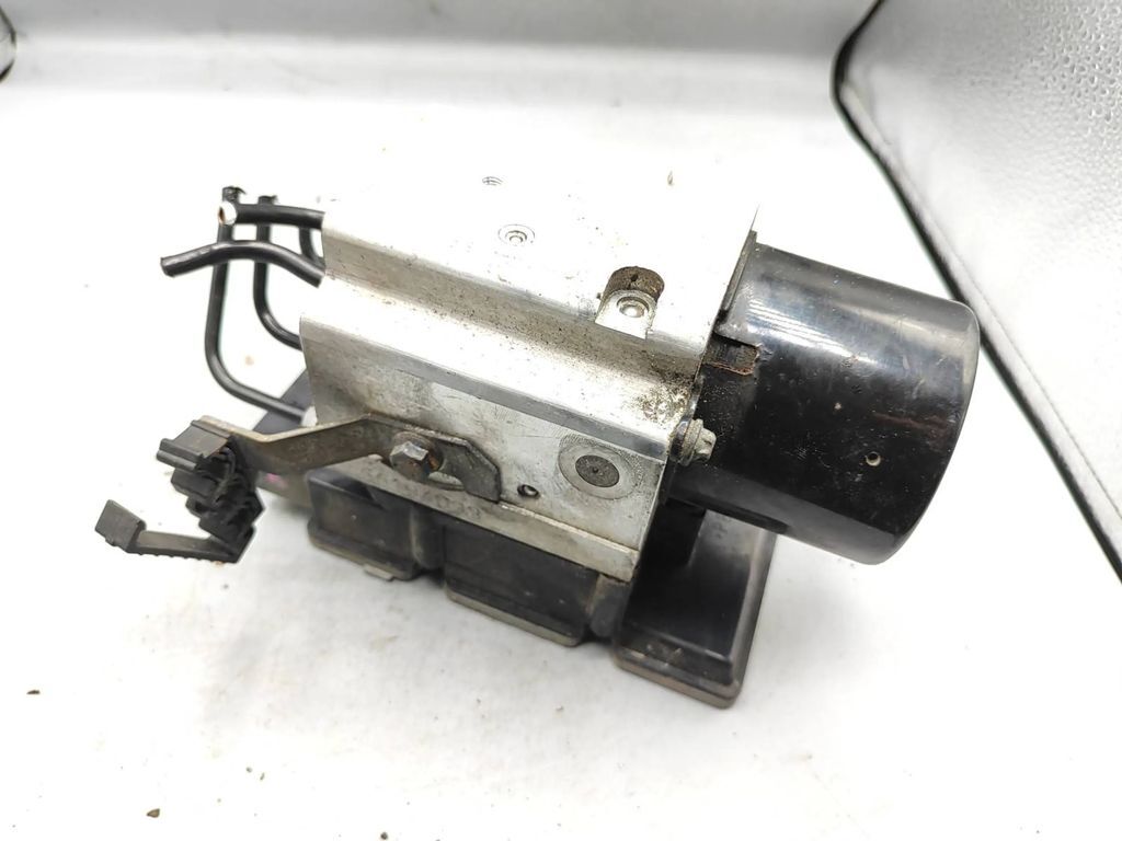 Alfa Romeo 159 2.2JTS 136kW 2006 ABS Brake Pump Module 51804856 