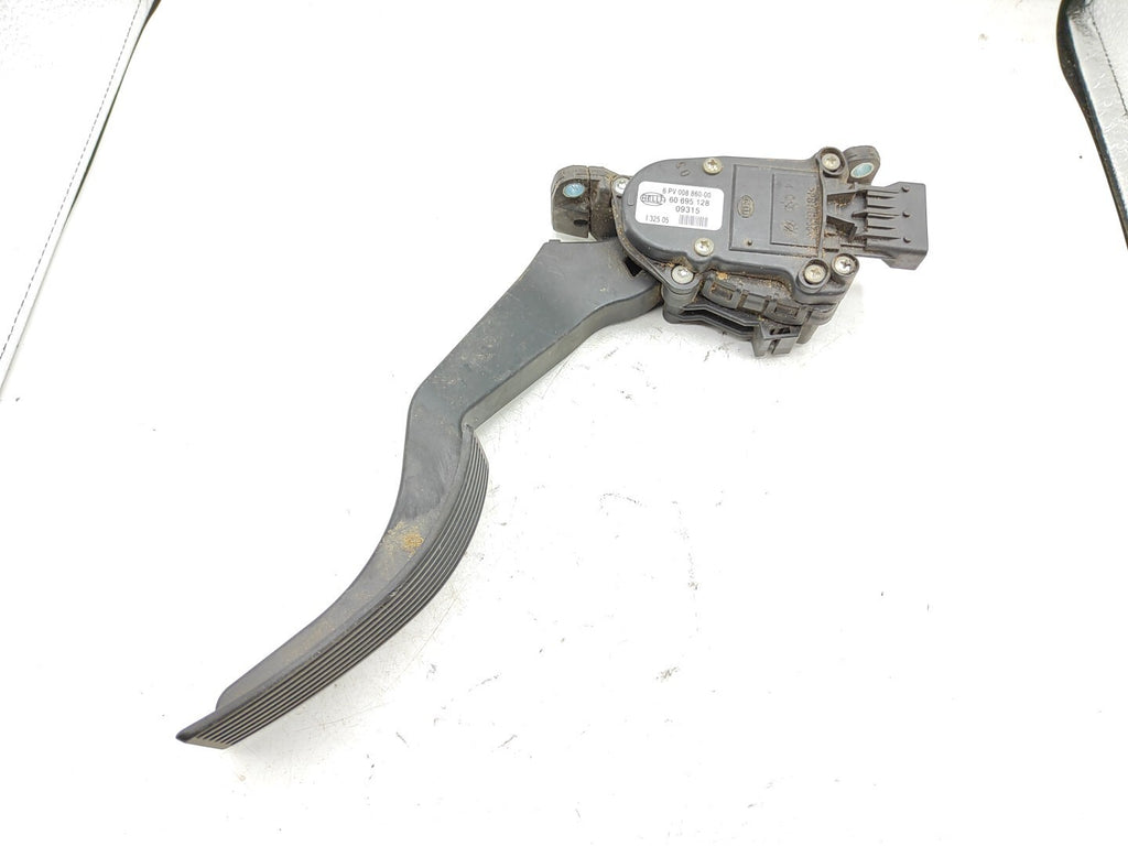 Alfa Romeo 159 1.9JTDm 110kW 16V 2009 LHD Throttle Gas Pedal 60695128