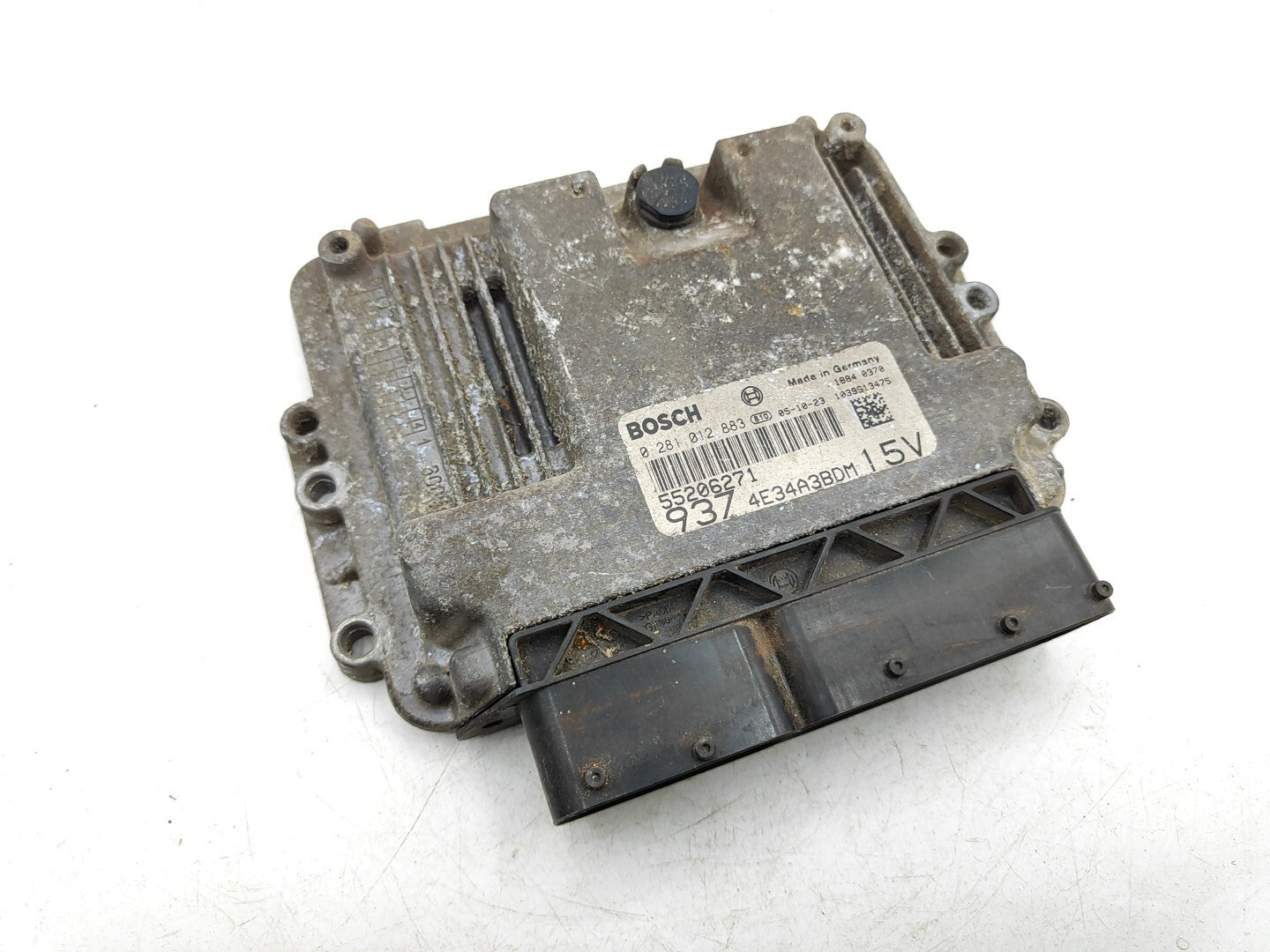 Alfa Romeo GT 1.9JTD 110kW 2004 Engine Control Unit ECU 55206271