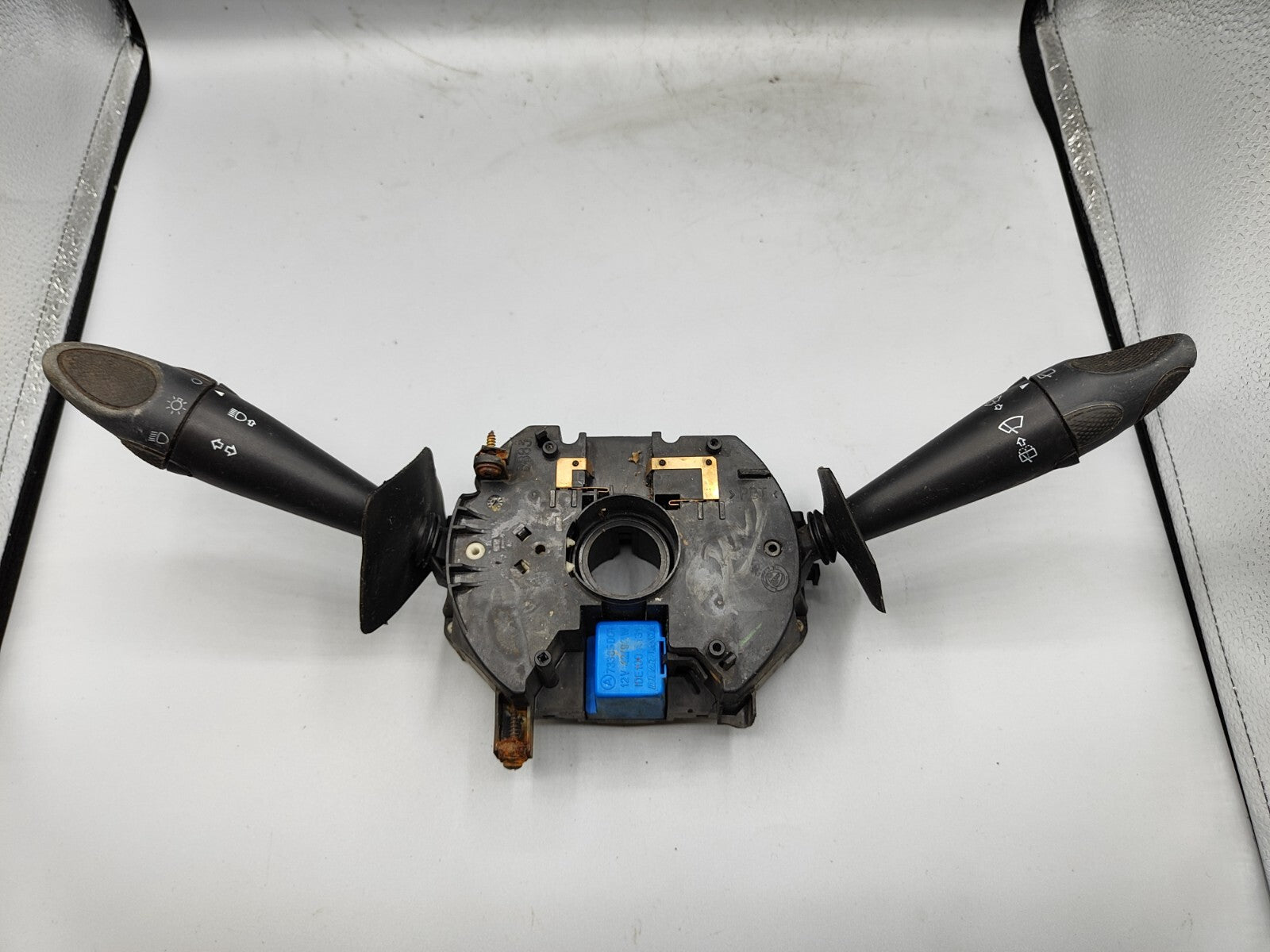 Fiat Marea 1998 Front Rear Wiper Indicator Stalk Lever 73385DOT