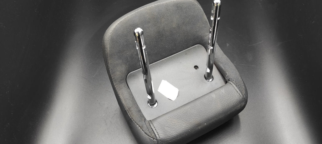 Alfa Romeo GT 1.9JTD 110kW 2004 Rear Interior Seat Headrest Black Leather