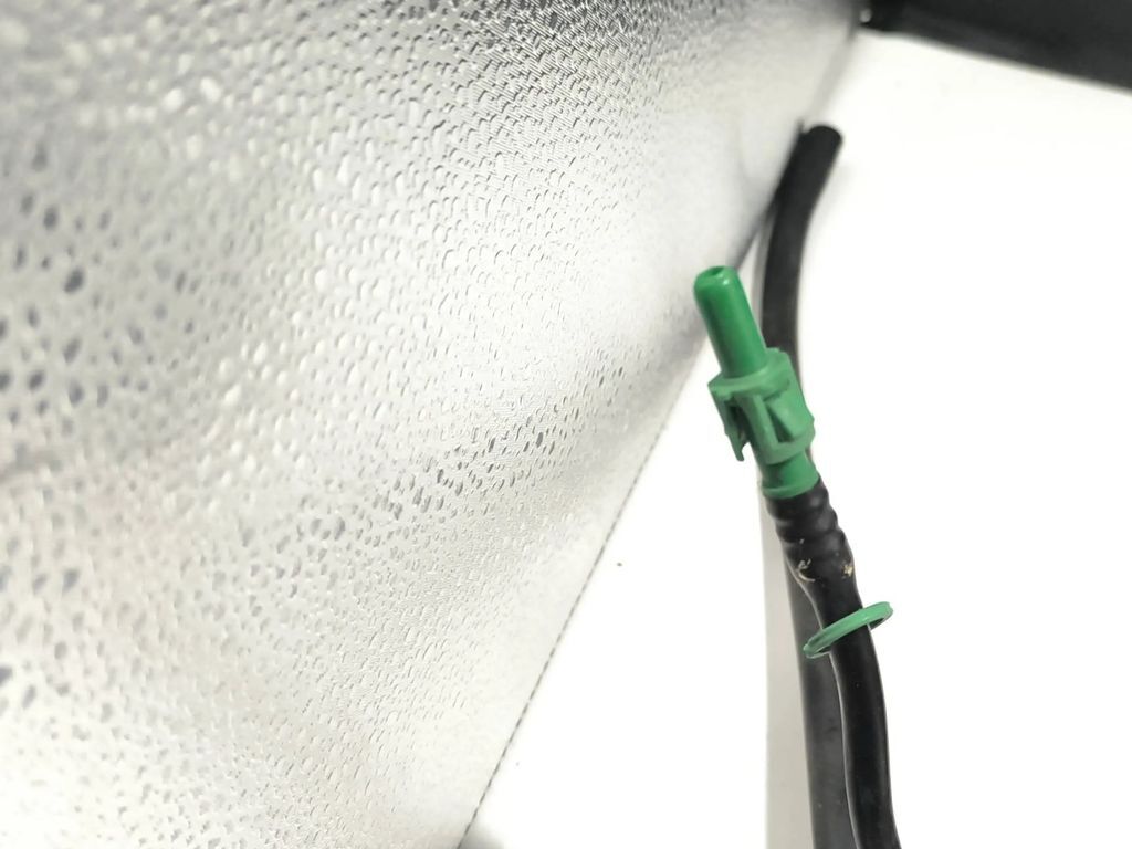 Opel Tigra B 1.4i 66kW 2005 Active carbon filter fuel vapor canister 