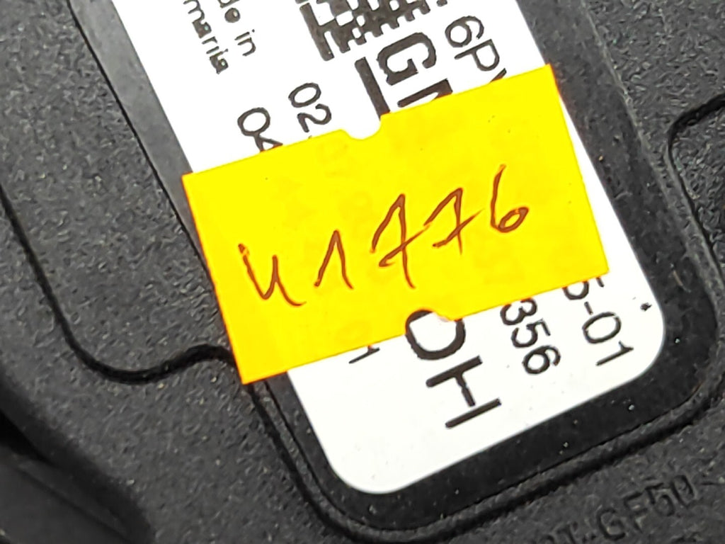 Opel Insignia A 2013 Gas Throttle Pedal Sensor 13237356