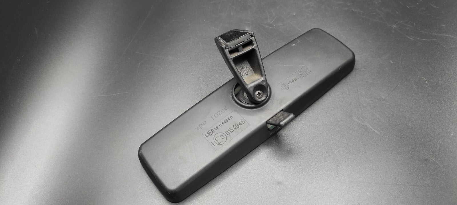 Alfa Romeo 147 1.9JTD 85kW 8V 2005 Rear Interior View Mirror E30154946