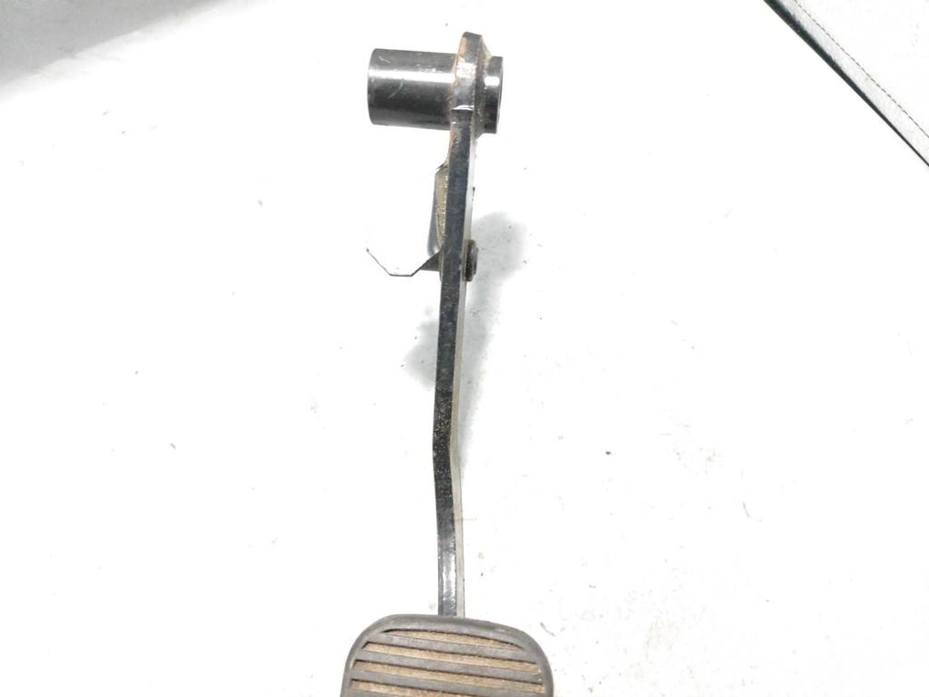 Alfa Romeo 155 1.8TS 103kW Petrol 1994 LHD pedal 