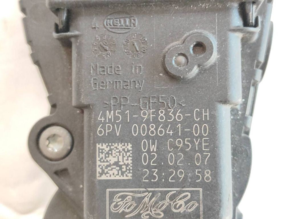 Ford Focus 2007 Diesel accelerator throttle pedal 4M519F836CH 