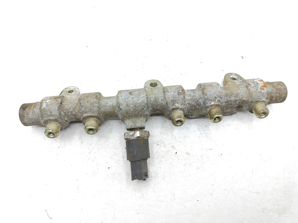 Alfa Romeo 156 1.9JTD 77kW 2000 Diesel Engine Fuel Rail Sensor 0445214012