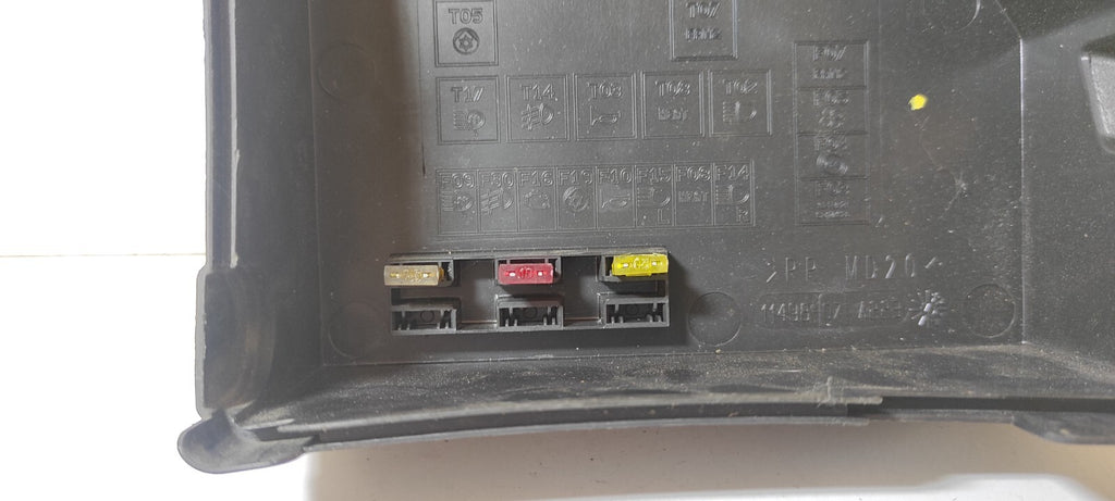 Alfa Romeo GT / 147 1.9JTD 2006 Diesel Engine Fuse Box Cover Cap