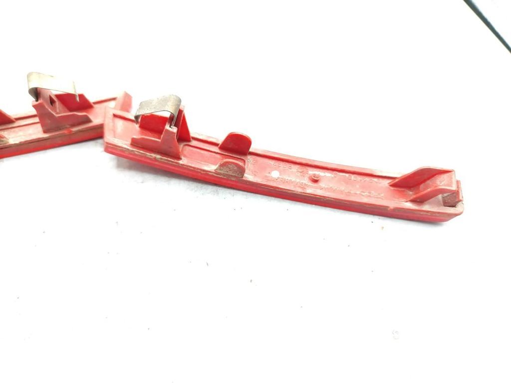 Alfa Romeo 147 1.9JTD 88kW 8V FL 2007 rear bumper light reflector 46776234 