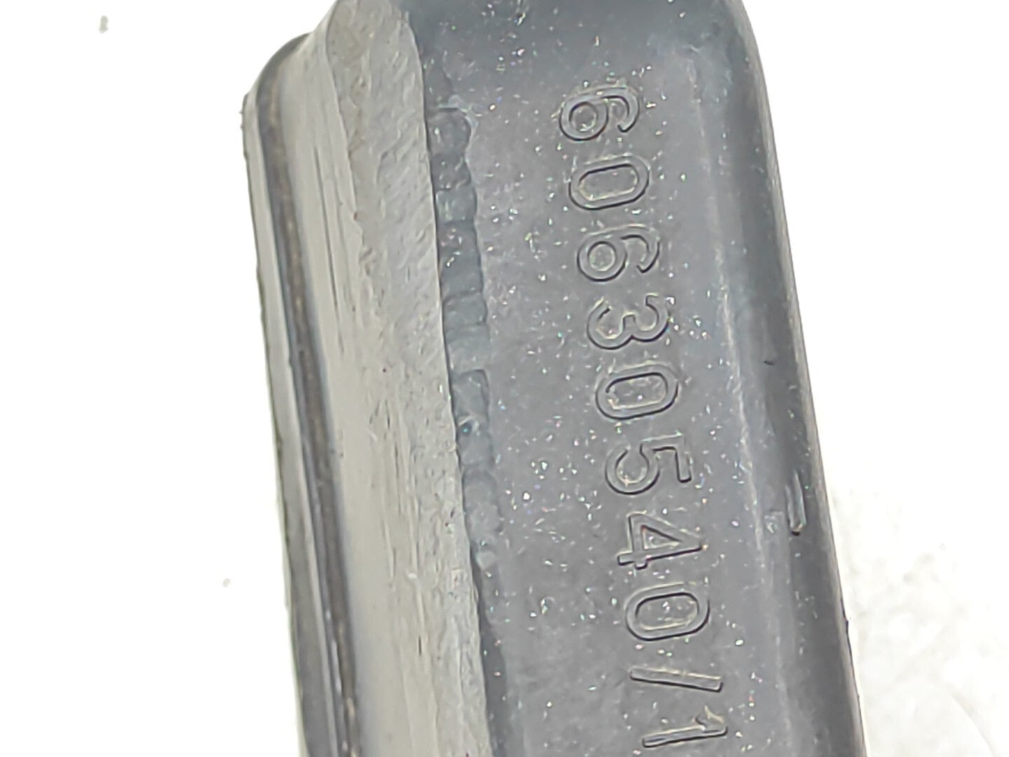 Alfa Romeo 156 1.9JTD 103kW 2002 Engine Air Intake Pipe Box Resonator 60630540