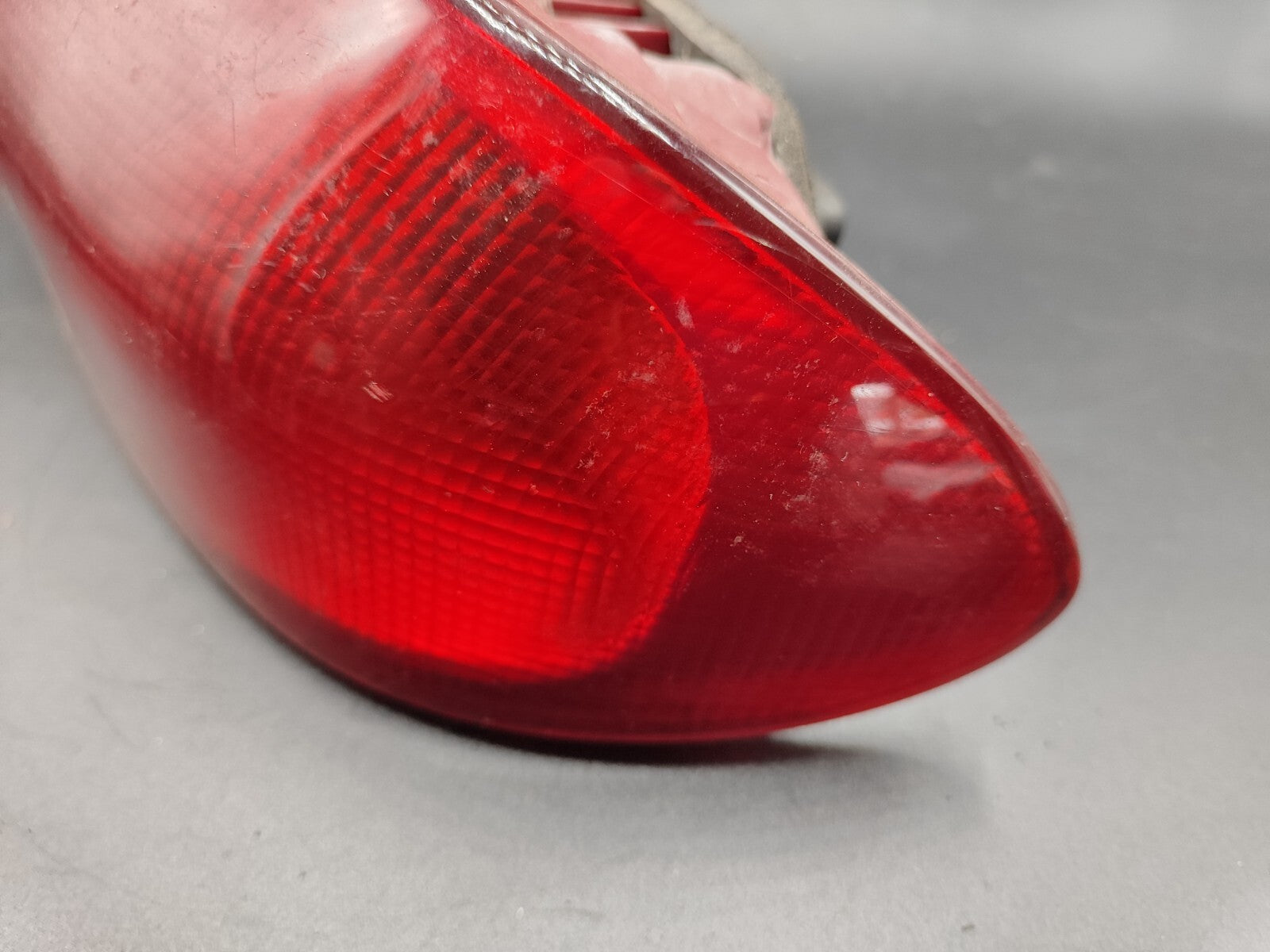 Alfa Romeo 166 2.4JTD 110KW 10V 2001 LHD Rear Right Body Outer Taillight Light
