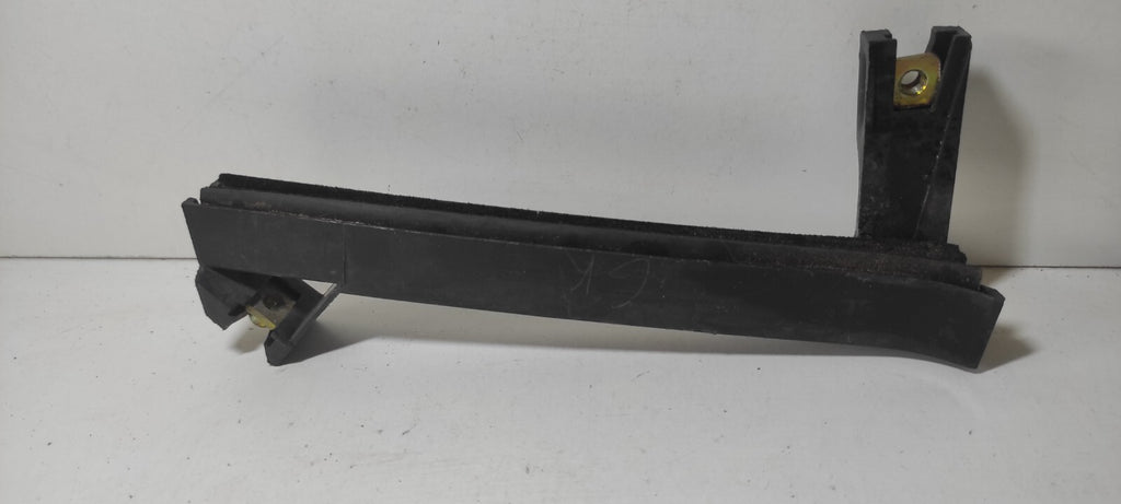 Alfa Romeo 147 1.9JTD 2002 Rear Left Door Window Guide 46557028