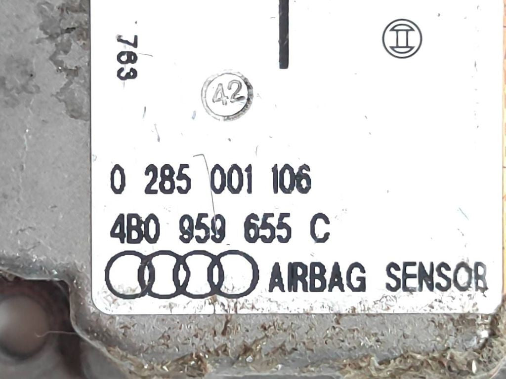 Audi A6 S6 C5 4B 2004 Safety Control unit module 0285001106 