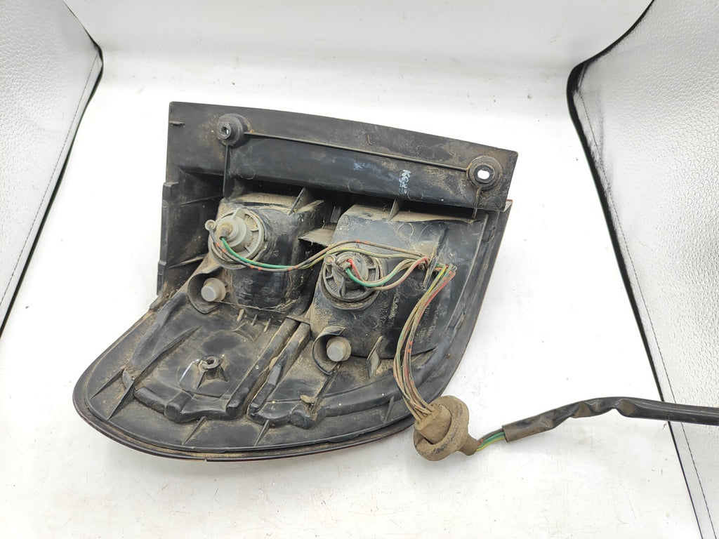 Mazda 626 Caravan 2001 LHD Rear Right Side Taillight Lamp Light R2265R