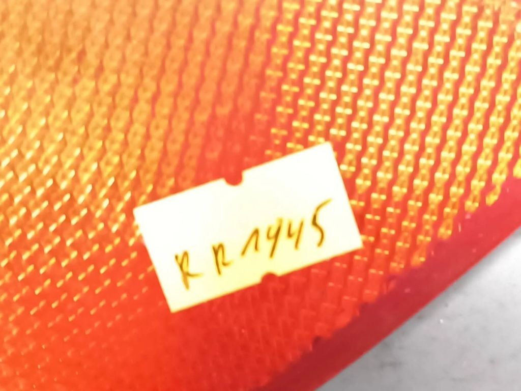 Mazda 3 III BM BN 2.0 121kW 2014 rear light reflector P8496A 