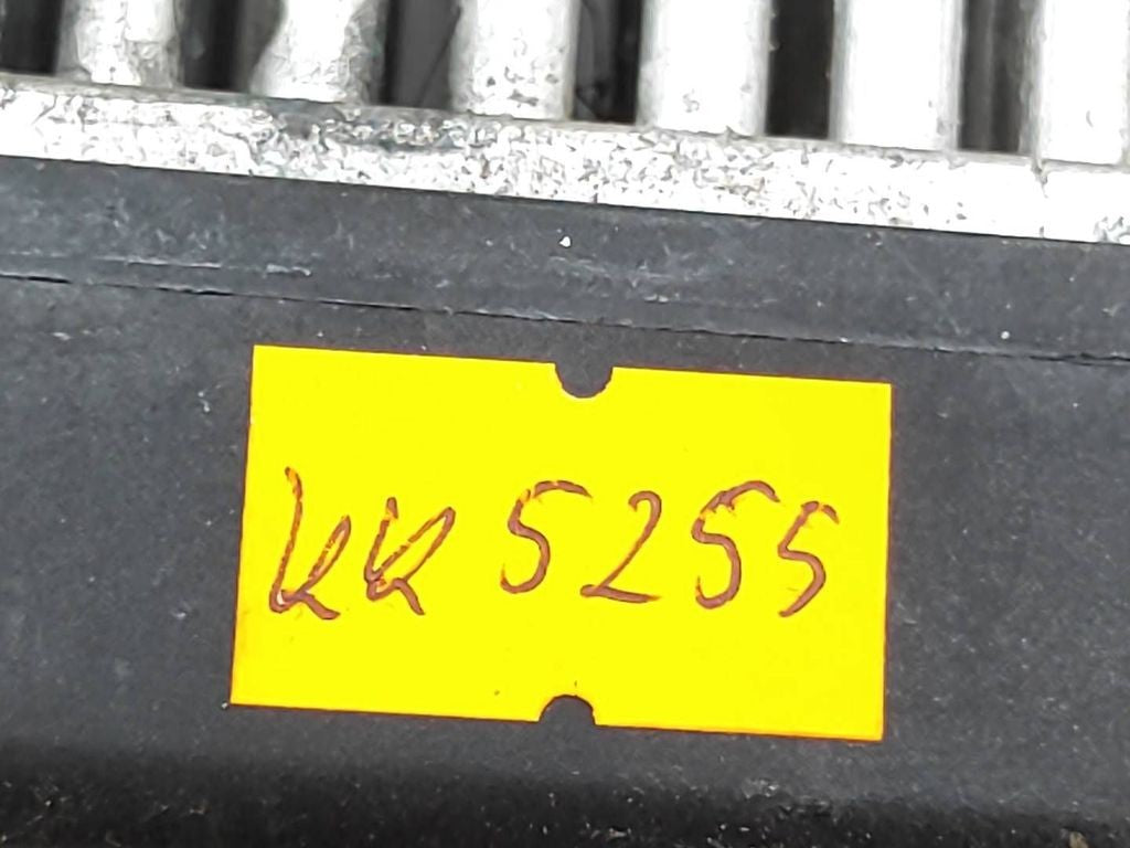 Audi A6 S6 C5 4B 2003 Heater regulator blower fan resistor 4B0820521 