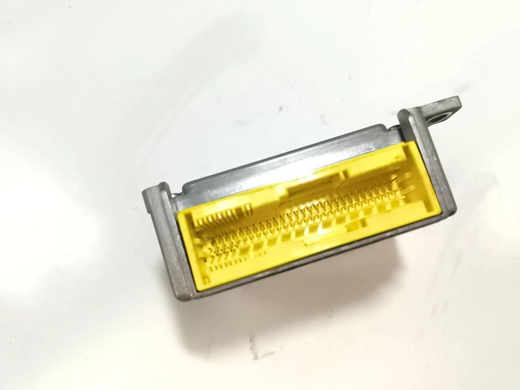 Mercedes-Benz E W211 2003 Safety Control unit module ECU A2118203385 