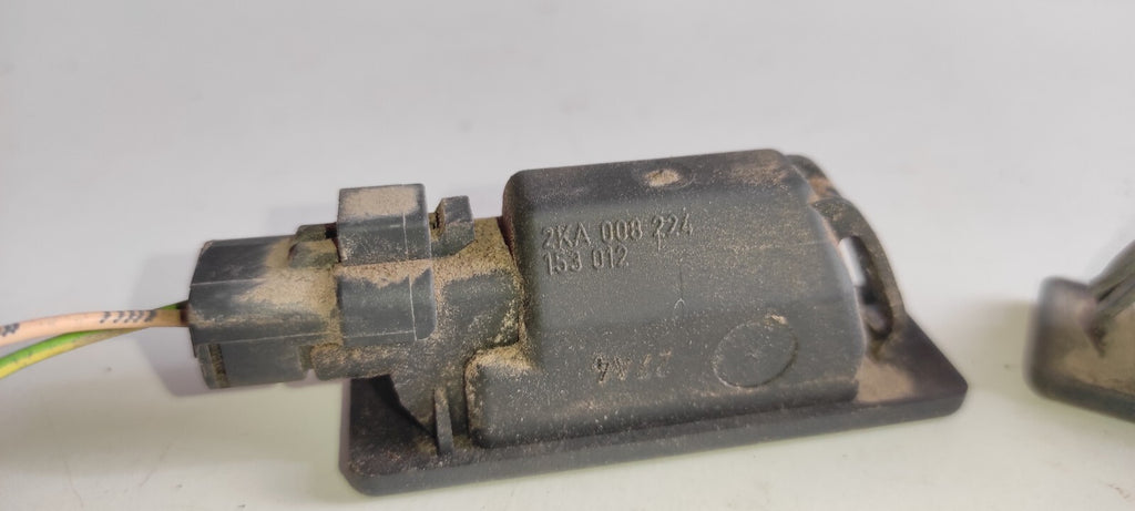 Peugeot 607 3.0i V6 Petrol 2001 Rear Number Plate Light Set 9635678580