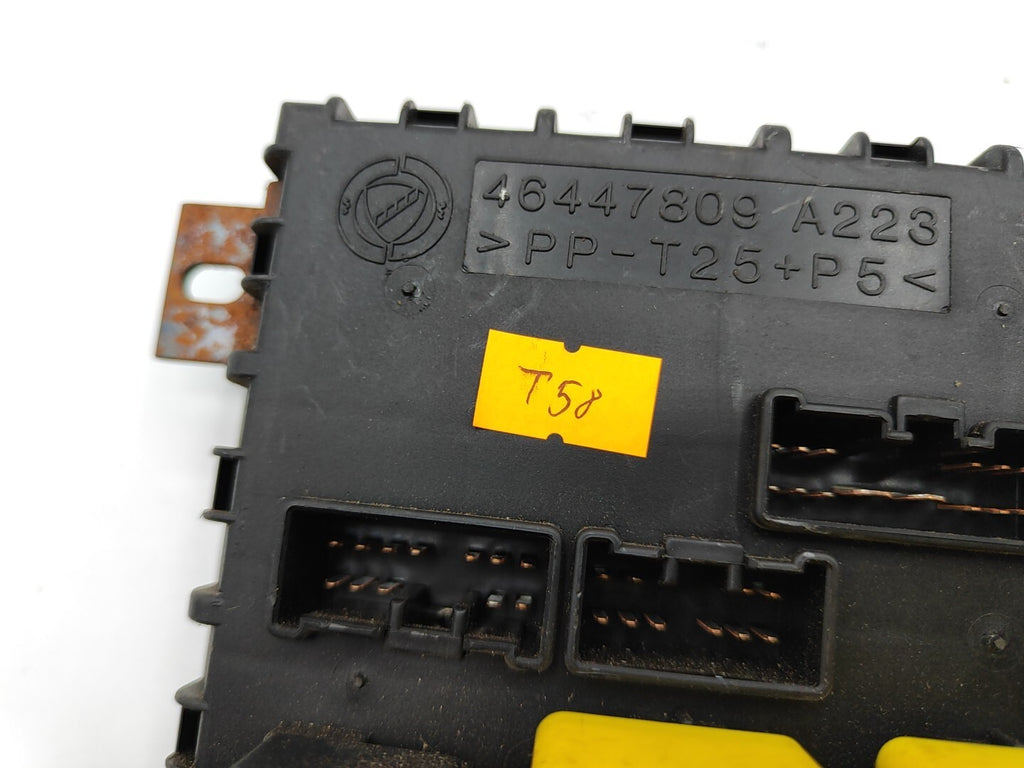Alfa Romeo 156 2.4JTD 2000 Fuse Relay Module Unit 46447809
