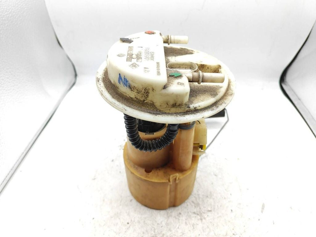 Renault Clio II 1999 Petrol in tank fuel pump level sender 09740659902 
