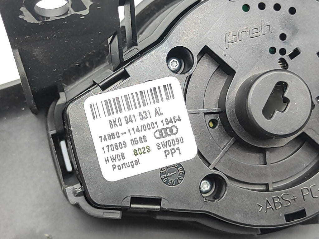 Audi A5 8T 3.0TDI 2008 Front Panel Dash Headlight Switch 8K0941531Al