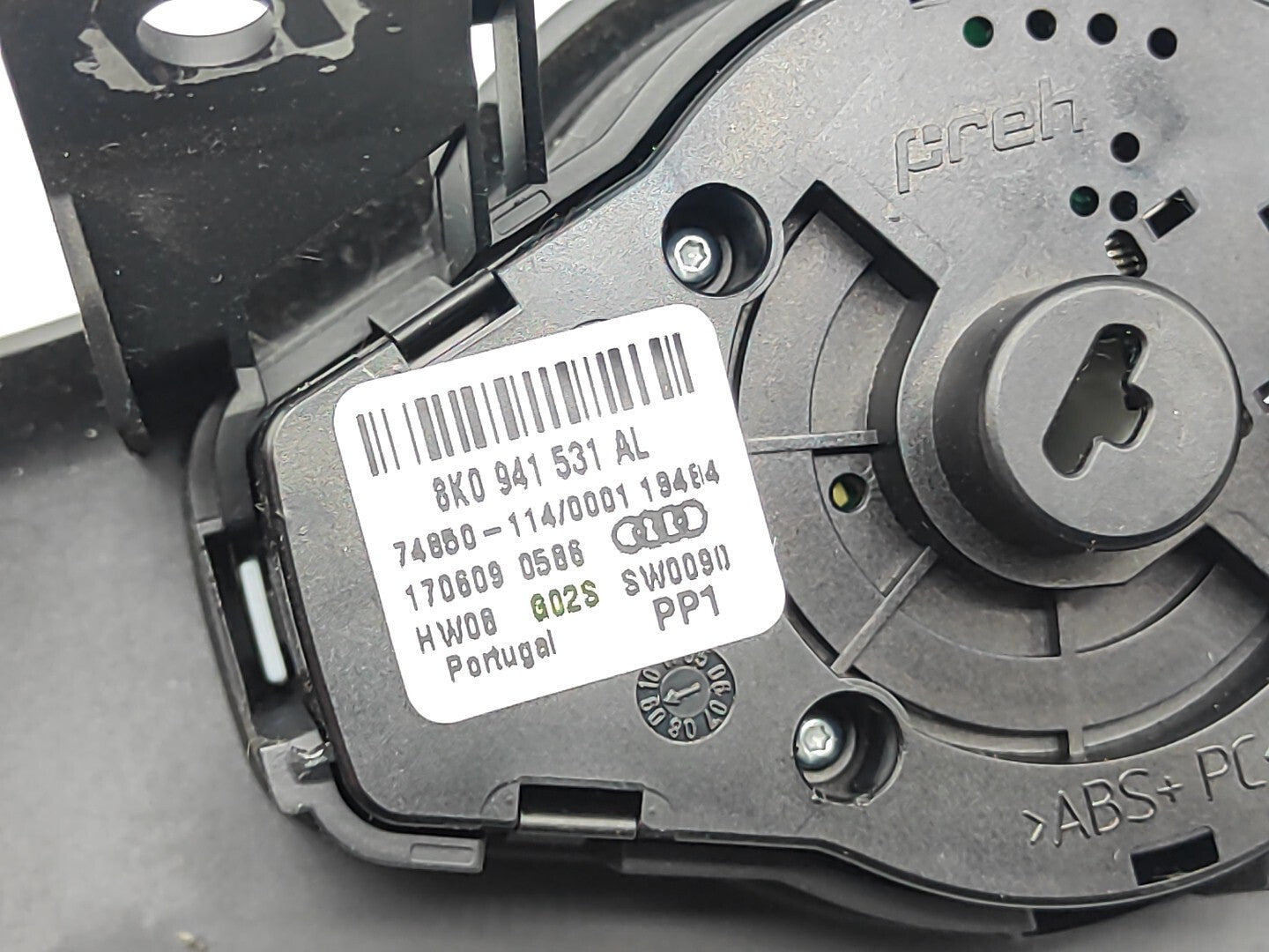 Audi A5 8T 3.0TDI 2008 Front Panel Dash Headlight Switch 8K0941531Al