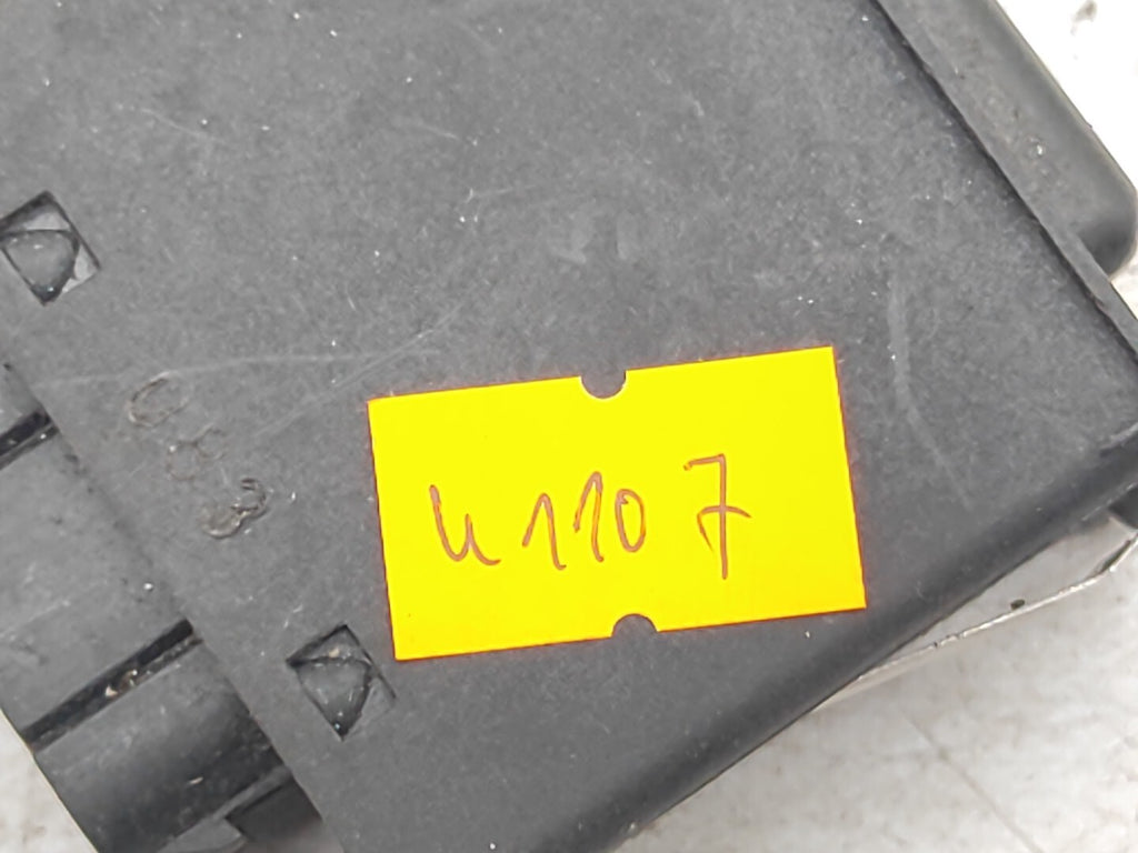 BMW 5 Series E34 Electric Window Defrost Switch Button 1391749