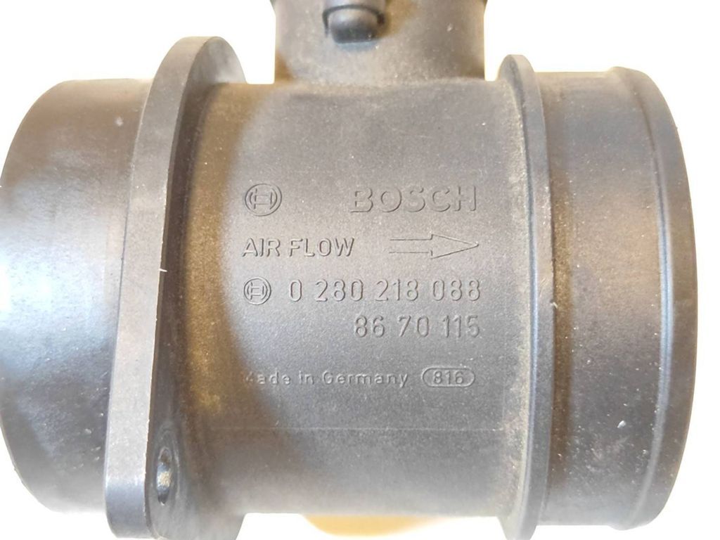 Volvo S60 2002 Diesel MAF mass air flow meter sensor 8670115 