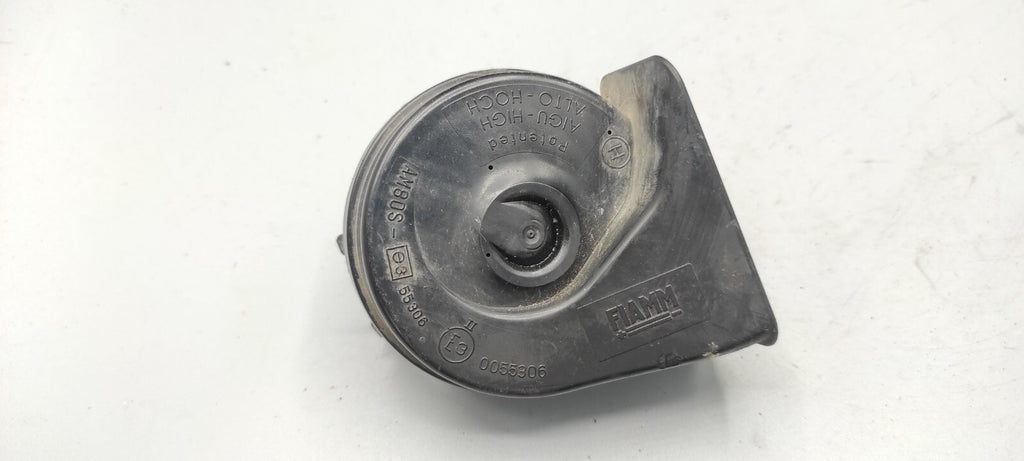 Alfa Romeo GT 1.9JTD 110kW Diesel 2006 Front Horn 0055306