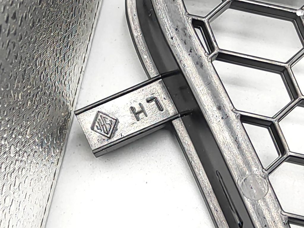 Alfa Romeo 159 2.4JTDm 147kW Saloon 2006 Front left bumper lower grill 