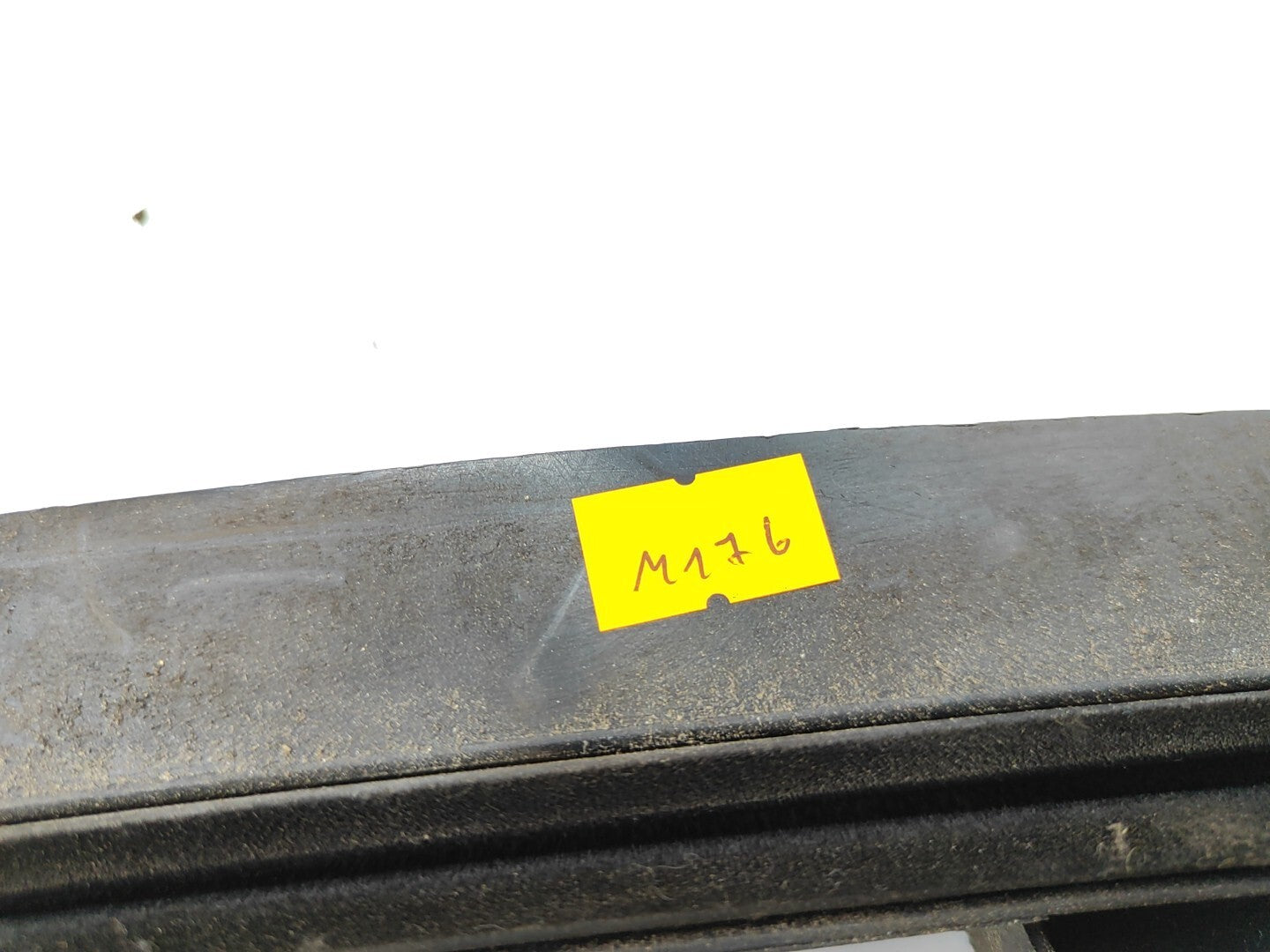 Alfa Romeo 156 2000 Front Left Window Stripe Molding Bracket 606553690