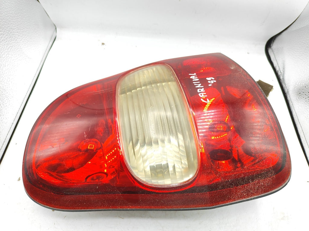 Kia Carnival 1999 LHD Rear Left Side Taillight Lamp Light 0K55251140