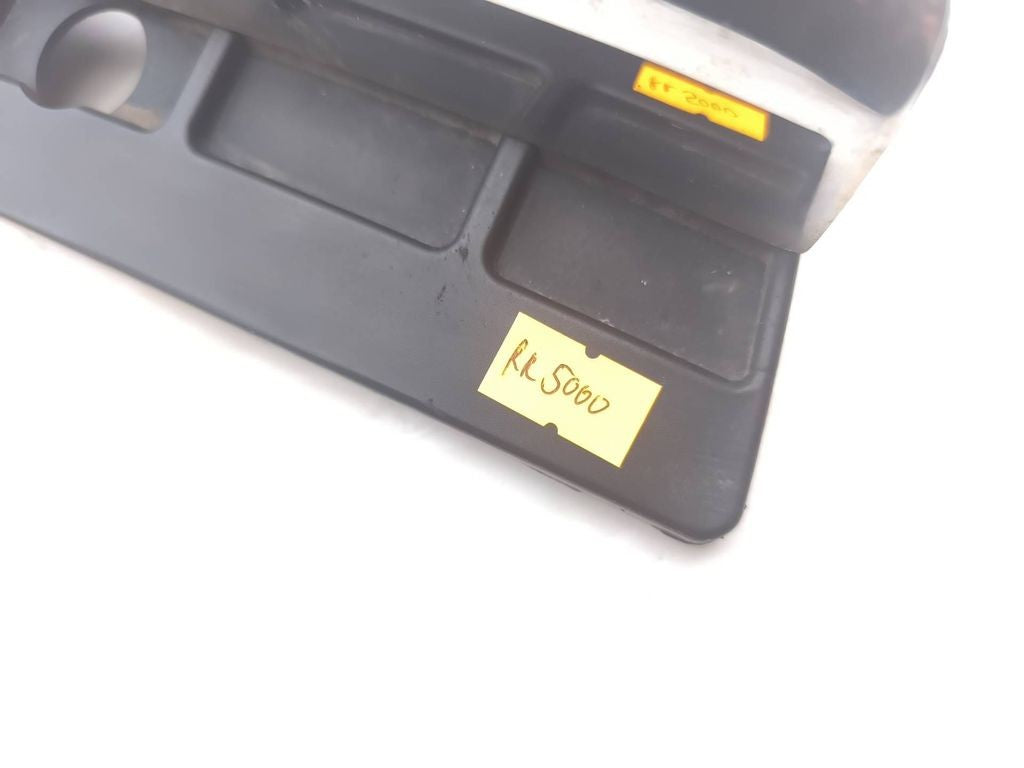 Alfa Romeo 147 Facelift 8V 2005 Front bumper upper radiator grill LS383060 