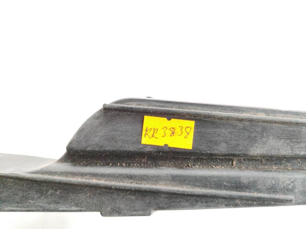 Alfa Romeo 159 2008 rear right side bumper mounting bracket 60688692