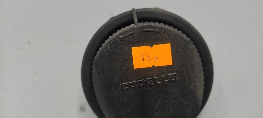 Alfa Romeo 156 SW 2.4JTD 2002 Front Left Headlight Bulb Dust Cover Cap 38420749