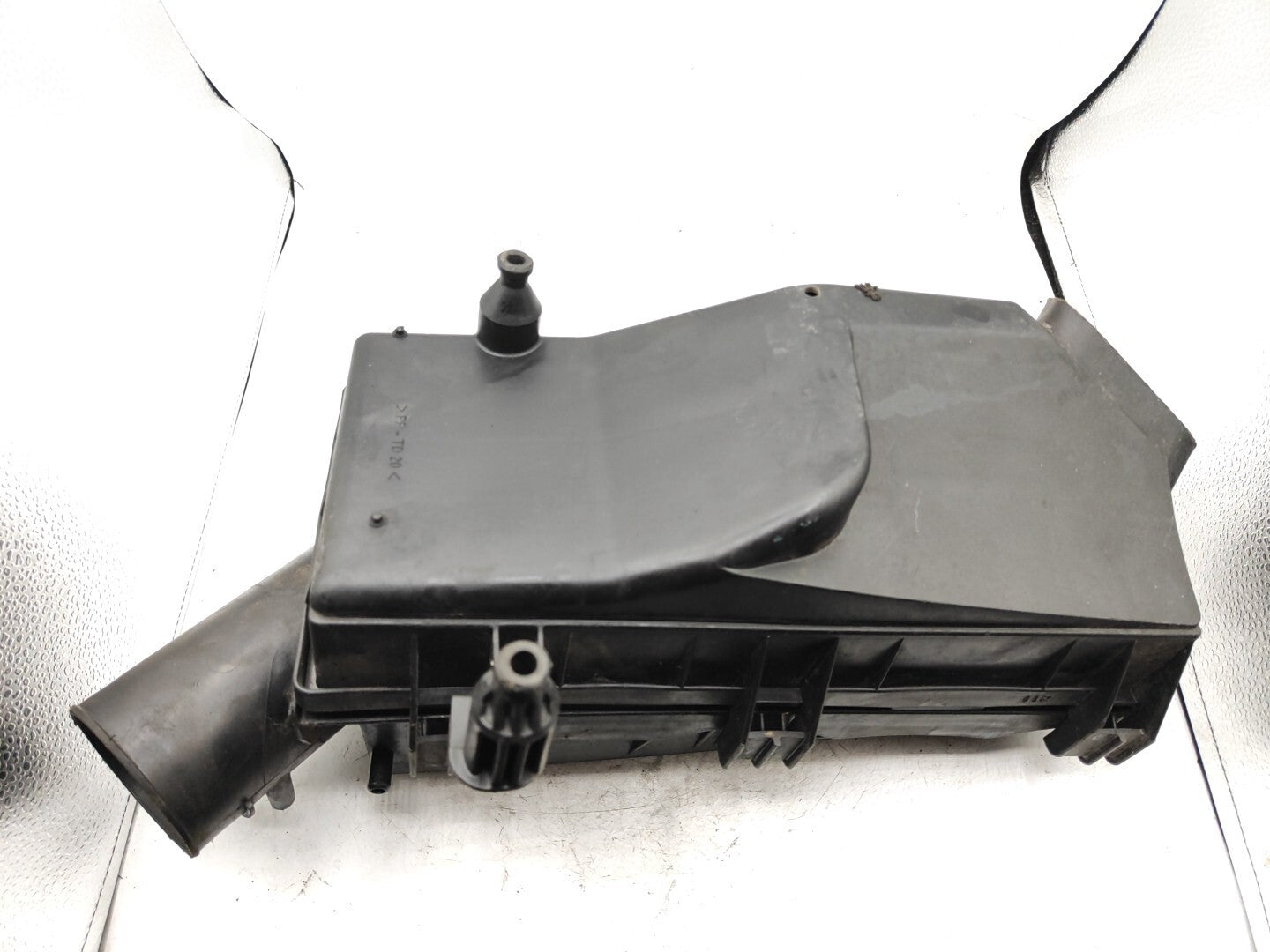 Ford Mondeo MK3 Estate 2.0TDCI 2004 Diesel Engine Air Filter Box 1S719600CE