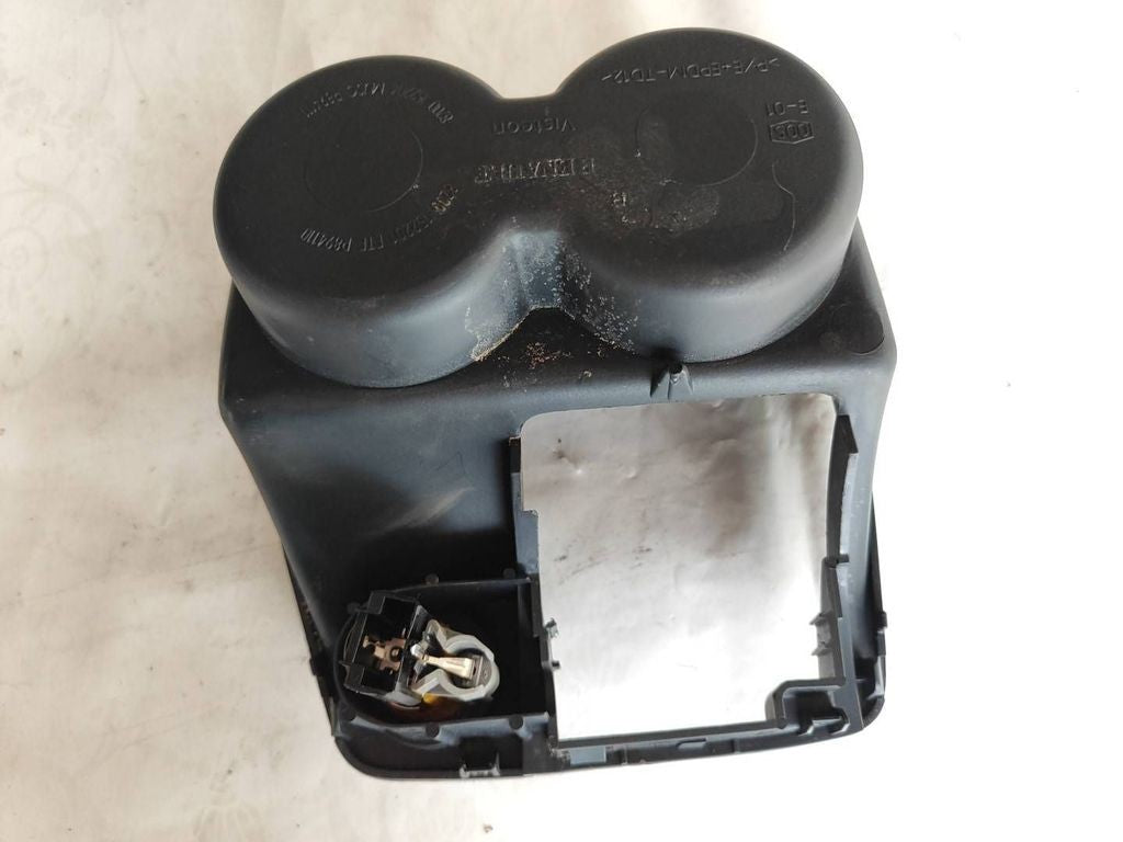Renault Clio II 1999 cup holder 8200152201 