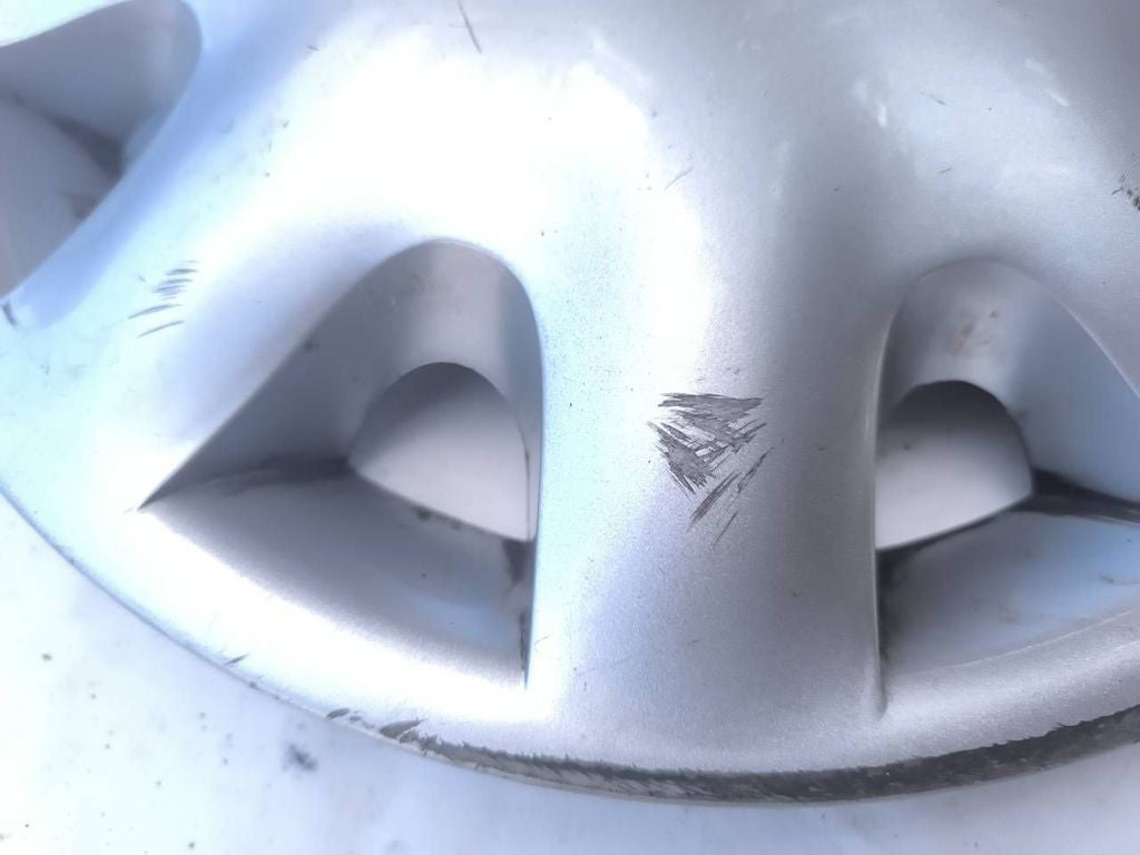 Opel Vectra B 1995 R14 wheel hub cap trim 90468685 