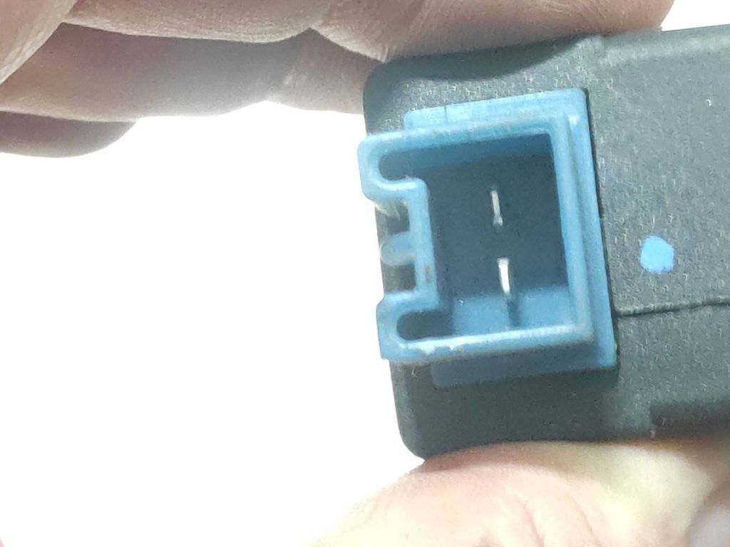 Saab 9-5 2.0T 110kW Petrol 2000 Central locking motor 4808812TG 