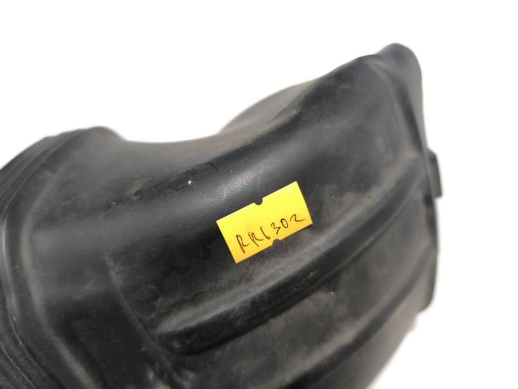 Audi A6 C6 4F 2009 Diesel air intake hose pipe 4F0129739B 