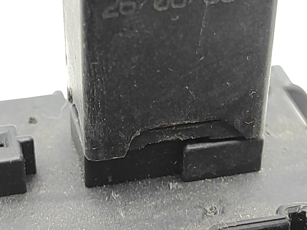 Alfa Romeo 156 1.9 JTD 110kW Diesel 2004 Fuse Relay Module Unit 60679160