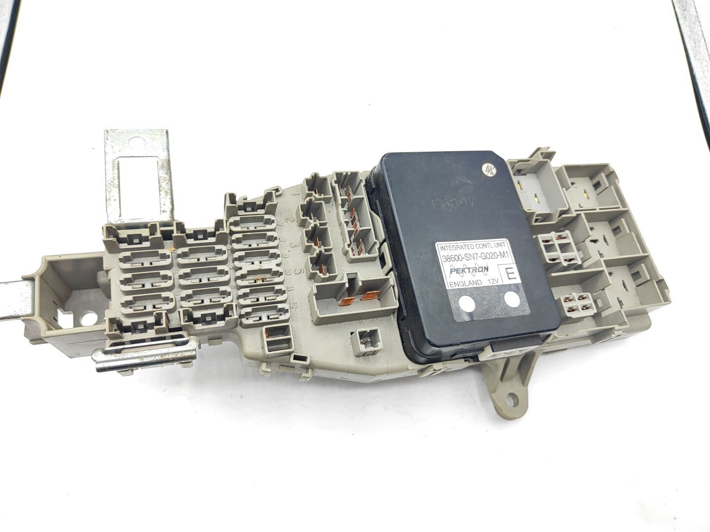 Rover 600 620 618 1995 Fuse Box Control Module 38600SN7G020 38600SN7G020M1