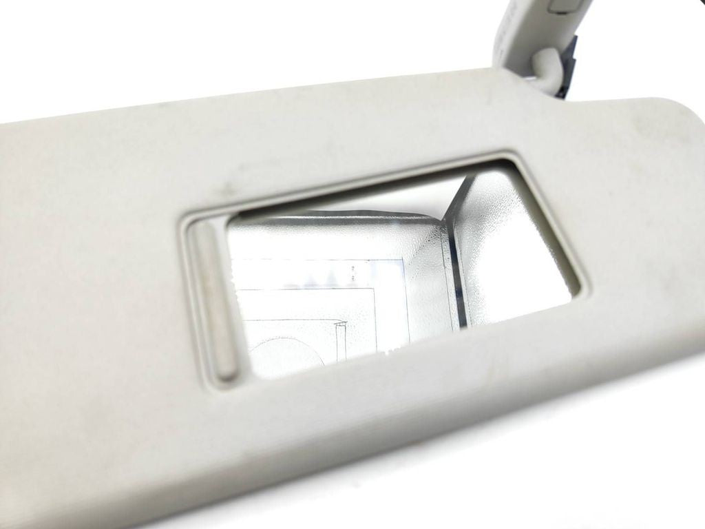 Skoda Superb B6 (3T) 2011 Right sun visor 3T0857552 