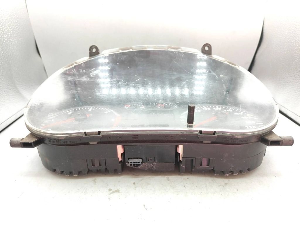 Seat Ibiza II (6k) 2001 Diesel speedometer instrument cluster 6K0920801E 