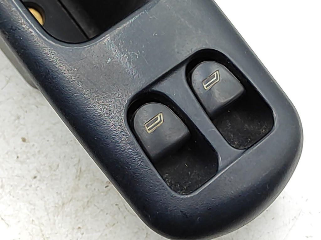 Alfa Romeo 156 1.9JTD 85kW 2001 LHD Front Left Electric Window Switch 156016081