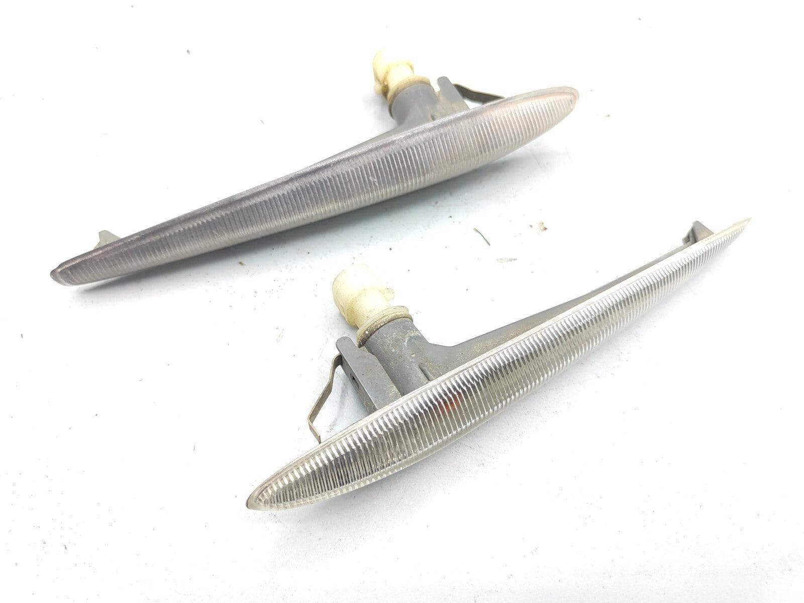 Alfa Romeo 159 1.9JTDm 2008 Front Fender Indicator Set 60691106 60691105