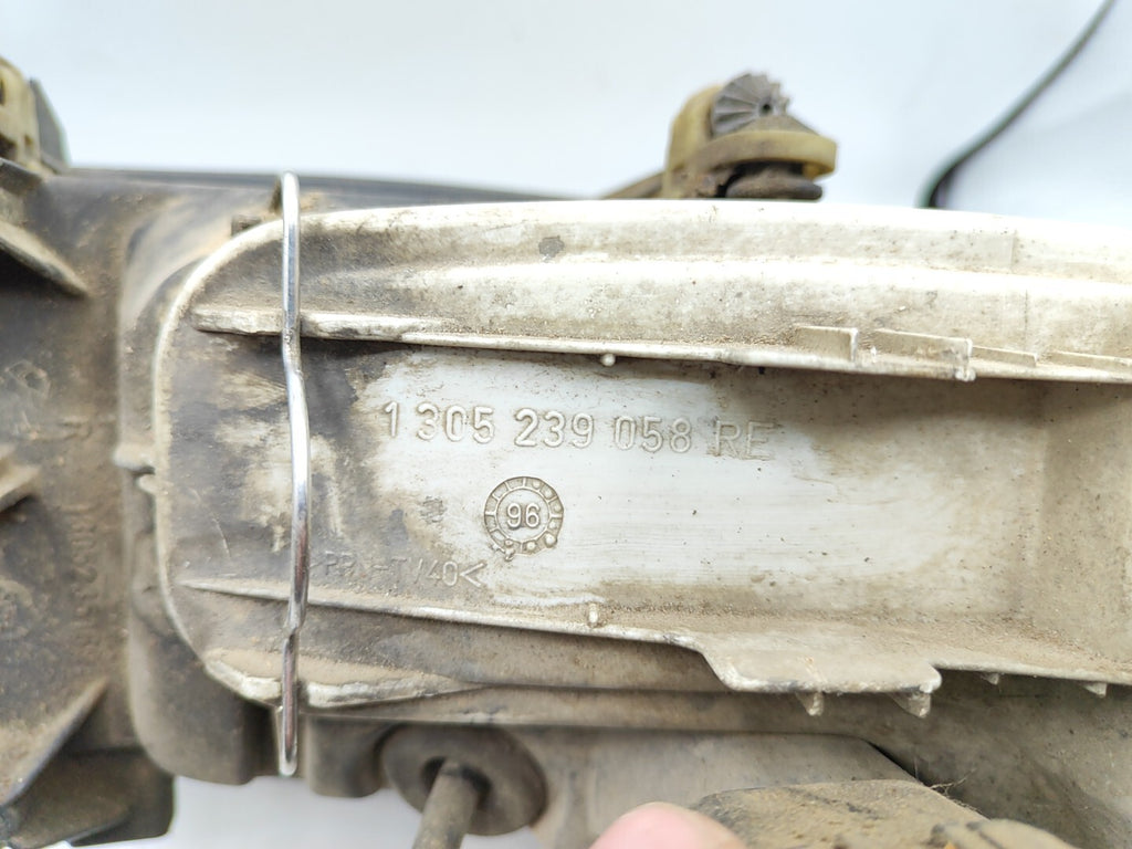 Alfa Romeo 155 1994 LHD Front Right Side Headlight 1305235169